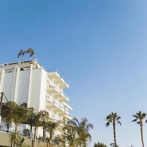 4* Hotell Demi