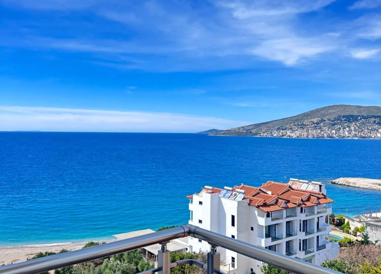 Sunny View Apt Sarande